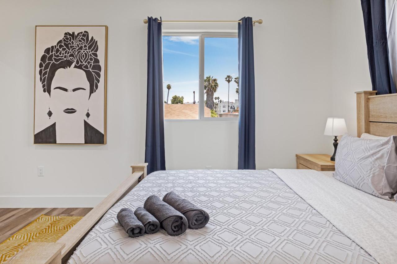 Sophisticated Getaway Hollywood & DTLA - 2