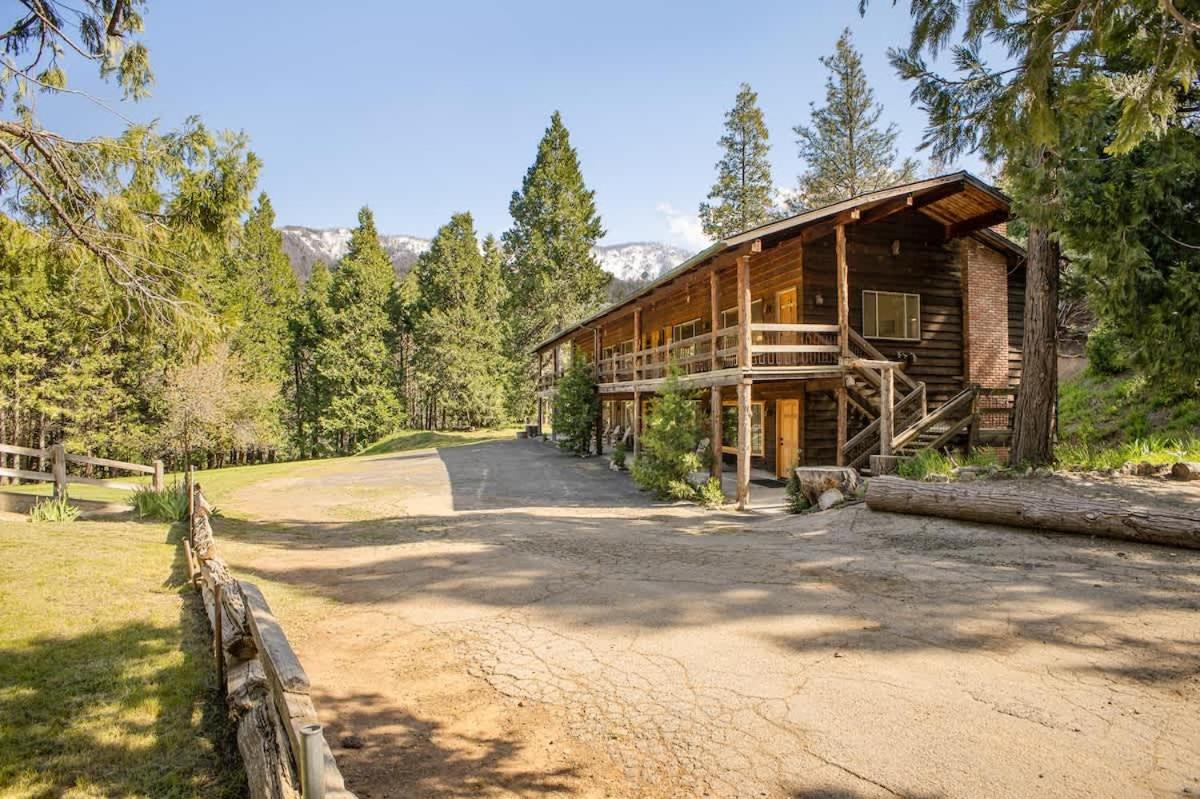 Camp Nelson Lodge — photo 21