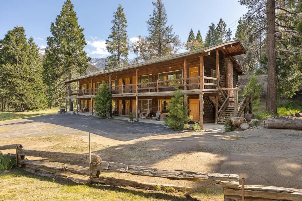 Camp Nelson Lodge — photo 20