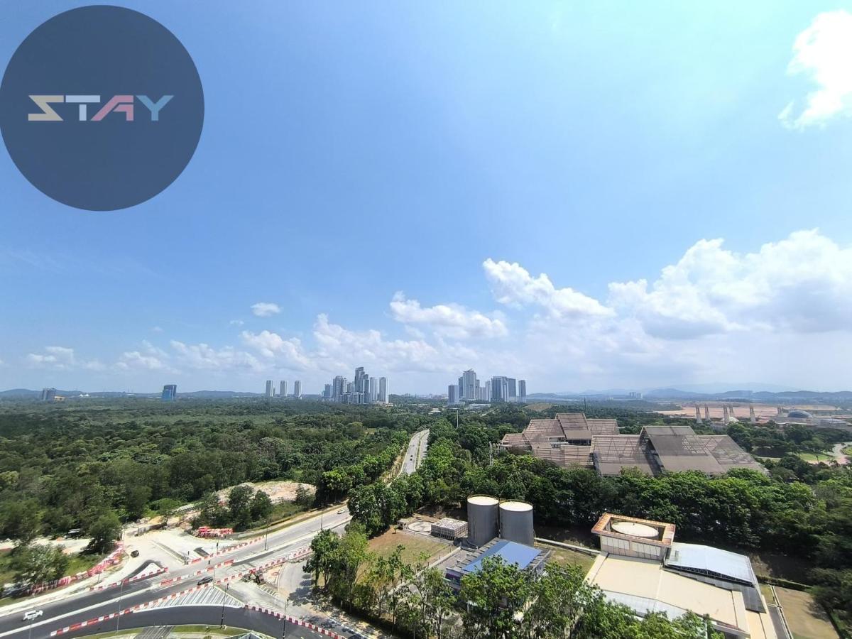 Almas Couple Relax Modern Comfort Netflix BySTAY - 3