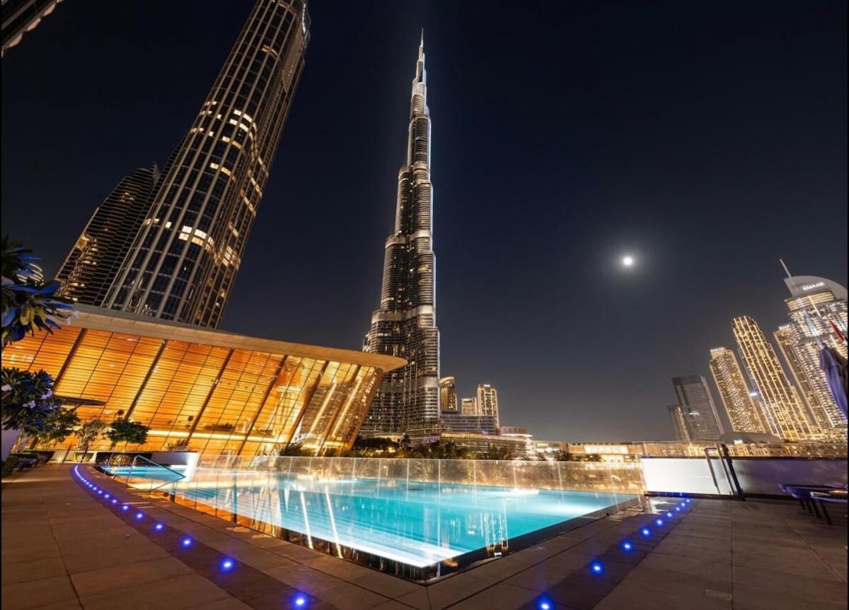 Next to Burj Khalifa 5 Mins Walk To Dubai Mall