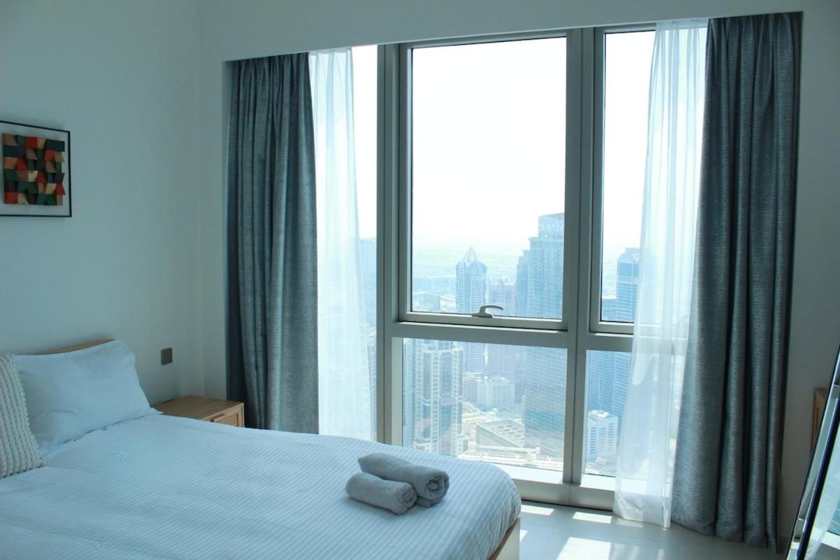 Next to Burj Khalifa 5 Mins Walk To Dubai Mall - 2