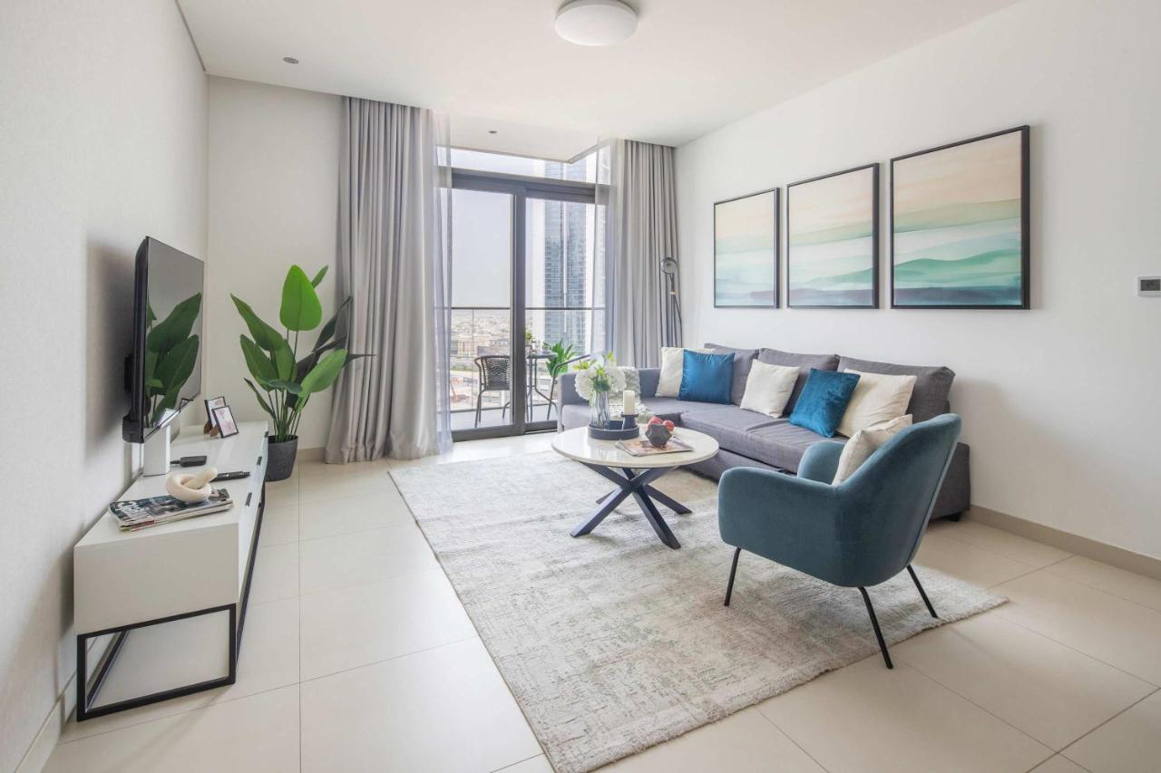 Frank Porter - Burj Crown