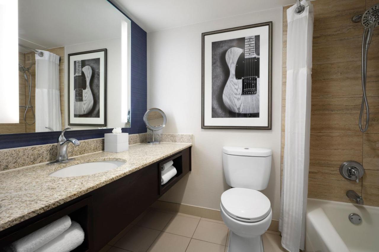 Nashville Airport Marriott - 2