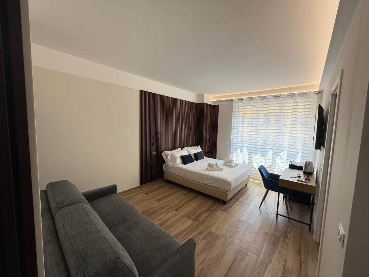 Luxury AV Vaticano - 2