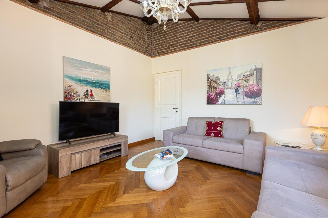 Monti Atmosphere Apartment by Rental in Rome - 5