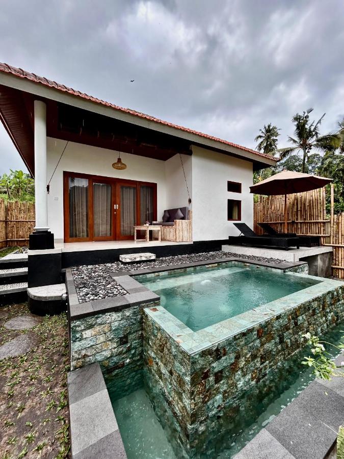 Dewi Teduh Villa - 4