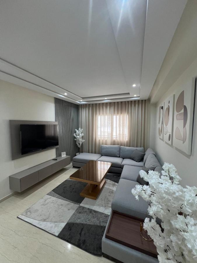 Elegant and comfortable apartment in Tangier, Luxury 3BR, AC, Bright Stay