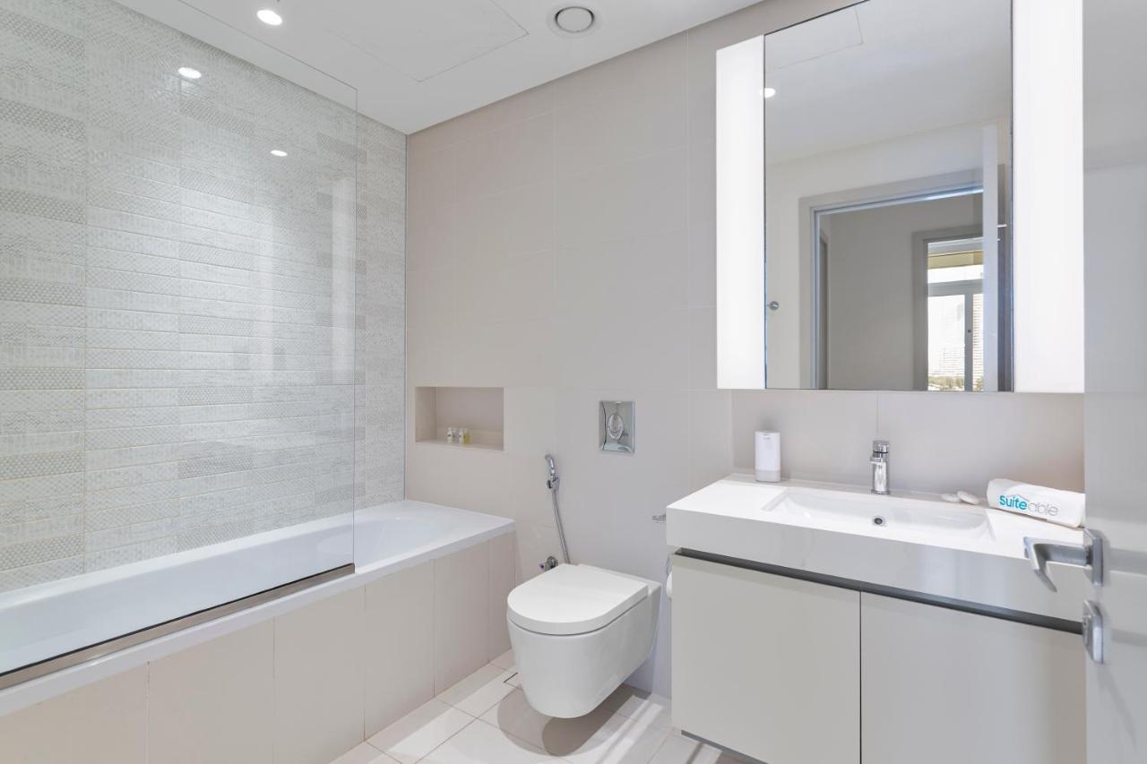 Luxury beach house with mesmerizing skyline view - 3