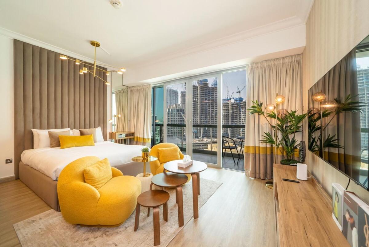 Stylish Studio Steps from Burj Khalifa Fountains - 2