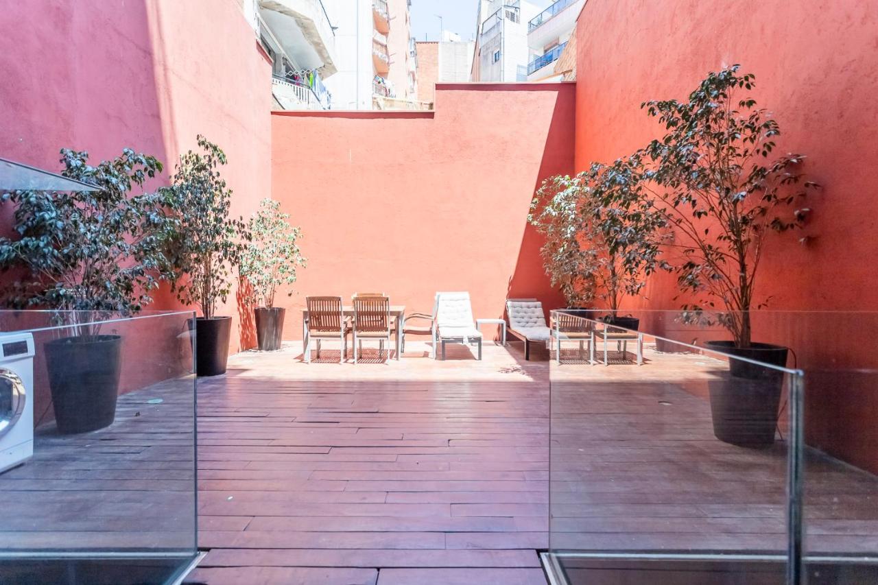 My Space Emirates - Fully equipped apartments near the Beach with shared pool - 4