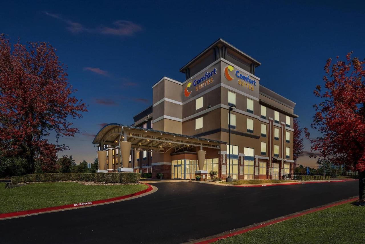 Eco Lodge Inn & Suites By KC Hotels/ Bentonville Rogers — photo 10