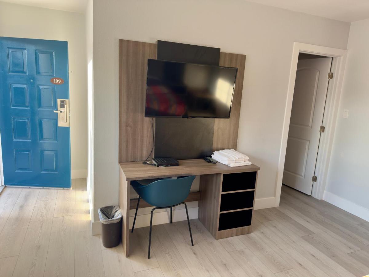 Keystone Motel - Newly Renovated Rooms — photo 7