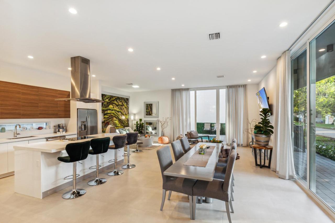 City Forest One,Brand New Living, Executive /1Gb/s - 5