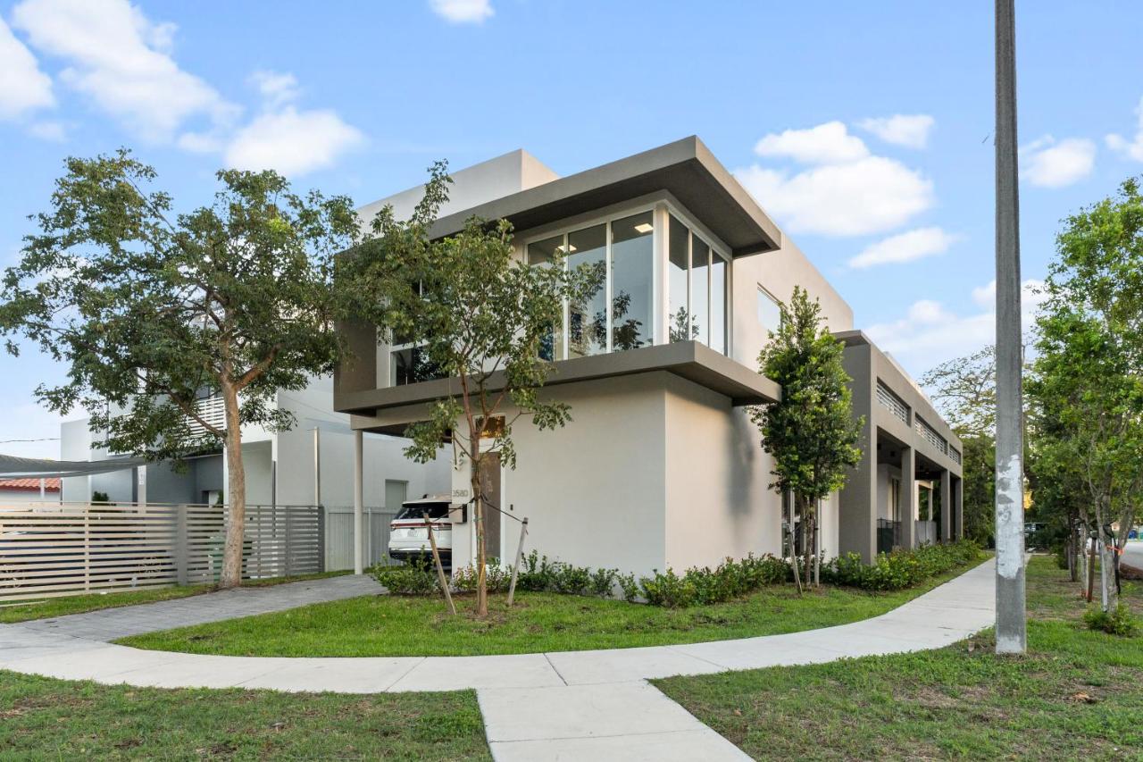 City Forest One,Brand New Living, Executive /1Gb/s