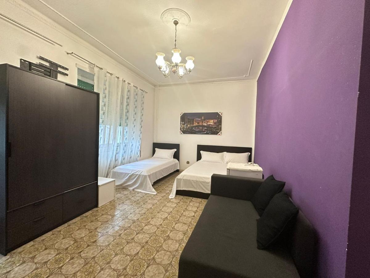 Venice Night 25 Via Milano - 5