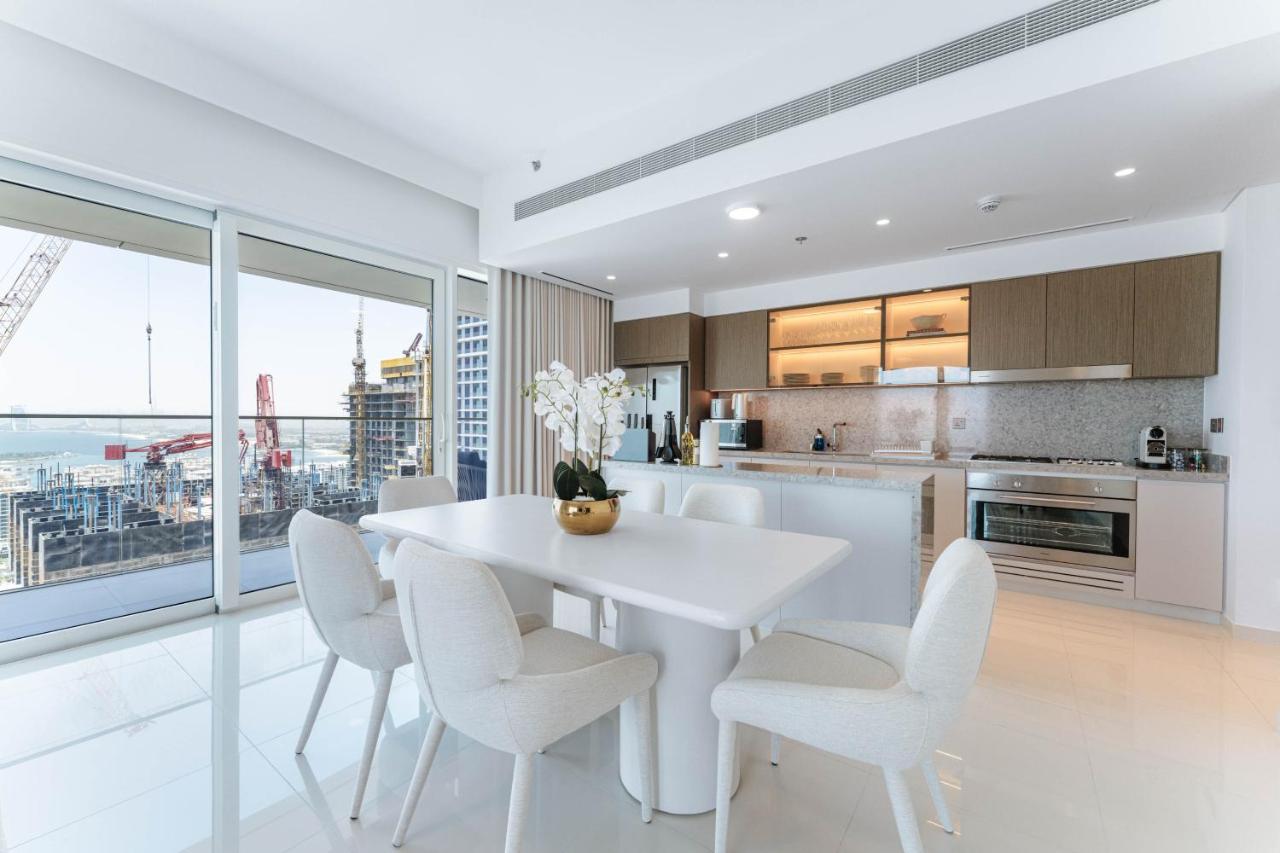 Seafront 3BR with maid's - Grand Bleu by Elie Saab - 5