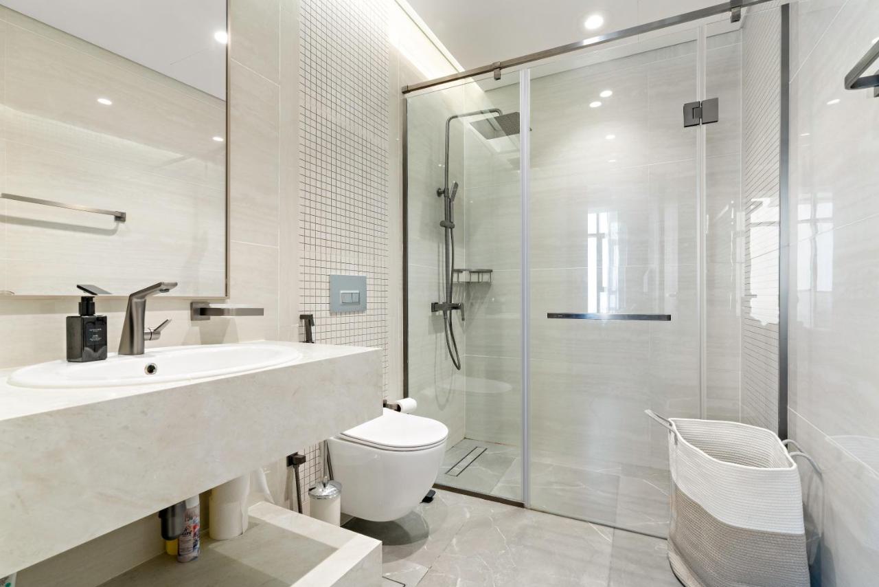 Nobles tower tiger - 3