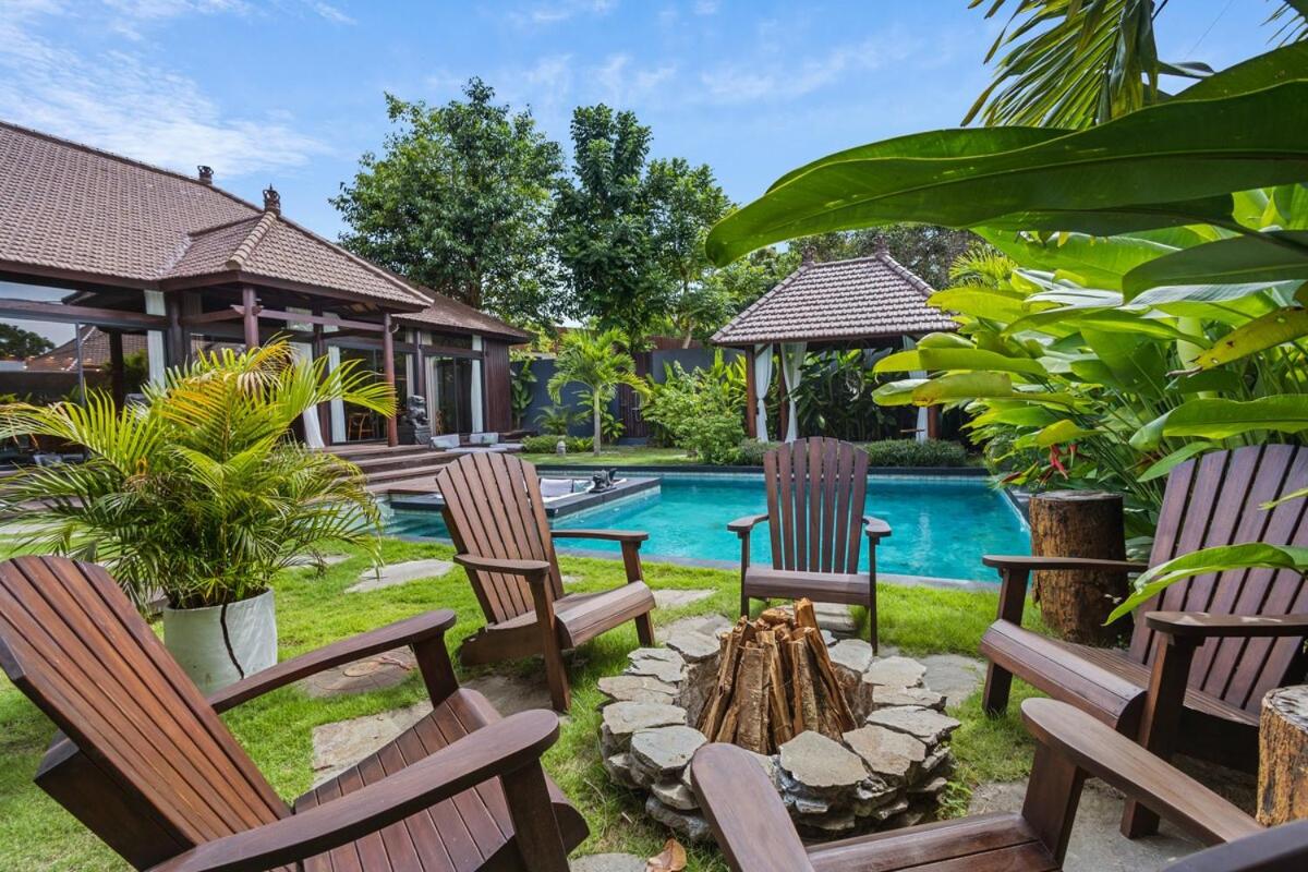 Exclusive 4BR Villa Kito - Cinema, Sauna, Yoga and Pool - 4