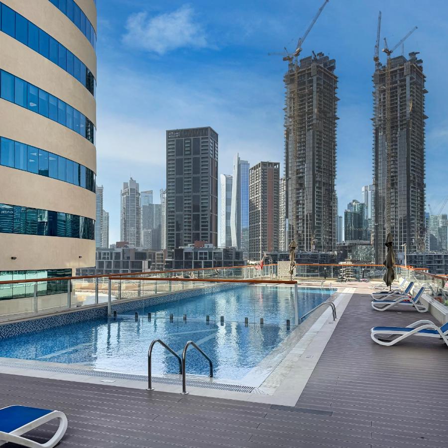 Sukoon's Waterfront Two-Bedroom - 4