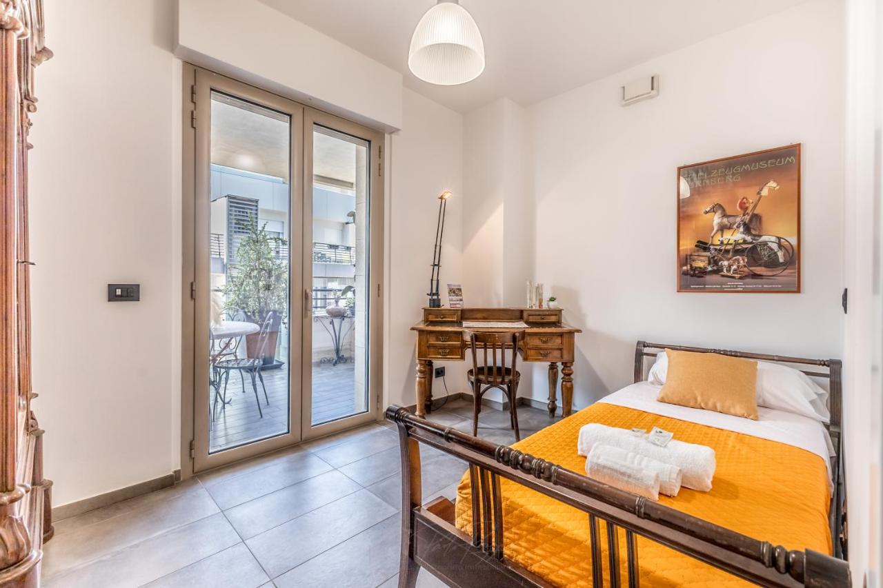 L'elegante Casa Di Anna - Roma EUR - 2