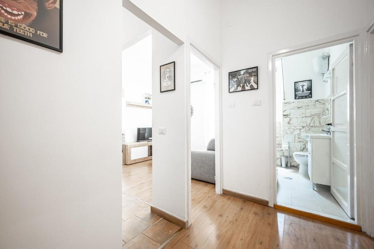 Feel at Home I Modern Cozy Apartment - 3