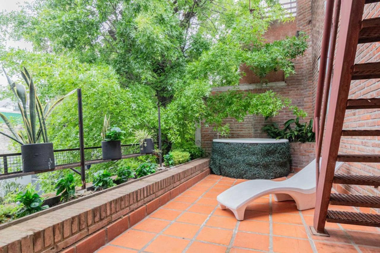 MOT Villa Salvador 4600 - 5 Bd Unique Villa Pool & BBQ Plaza Armenia - 4