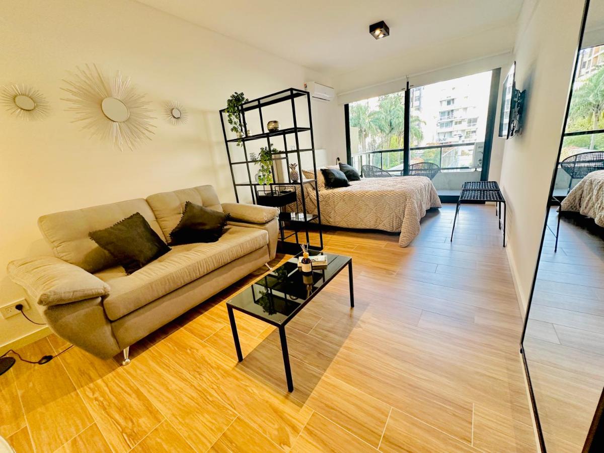 Silver Palermo Hollywood - 2