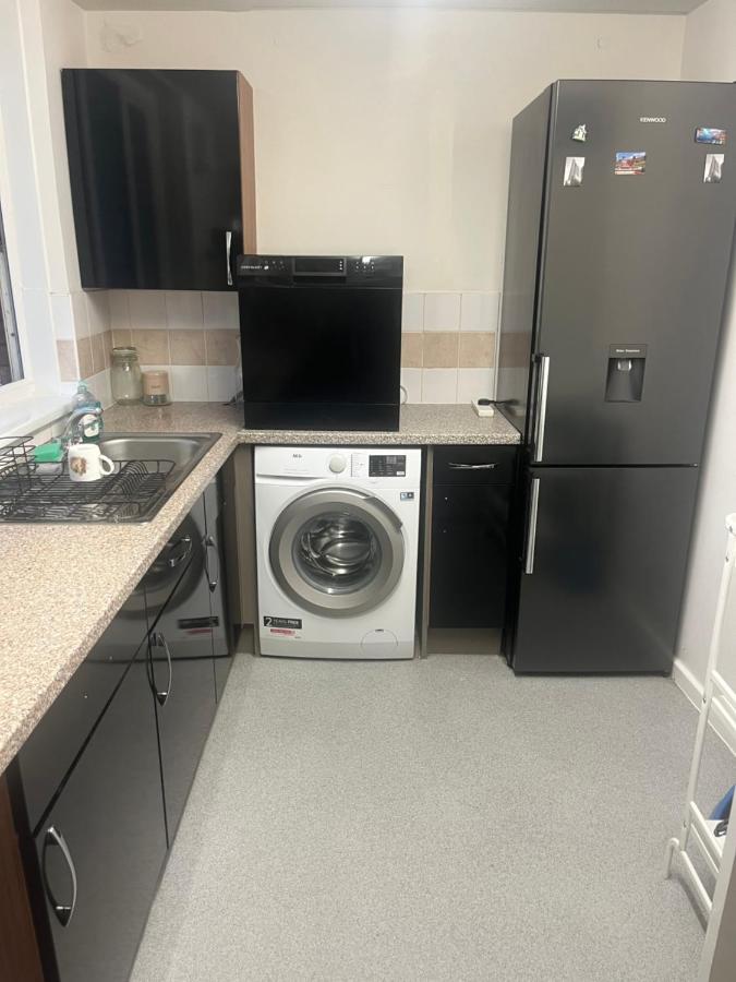 Lovely One Bedroom Flat Near Bermondsey Station Walk to the River and Southwark Park - 5