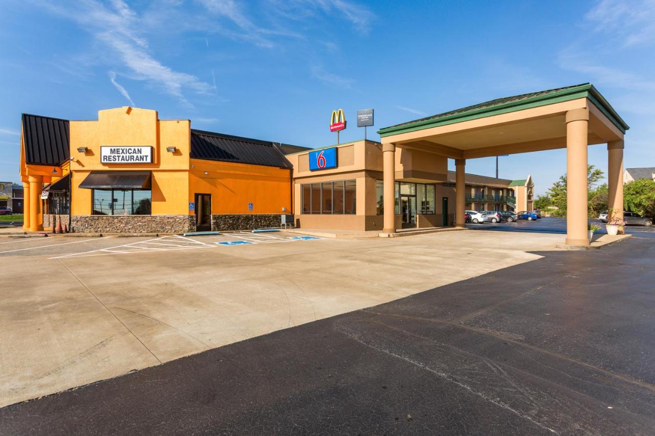 A & W MOTEL — photo 6