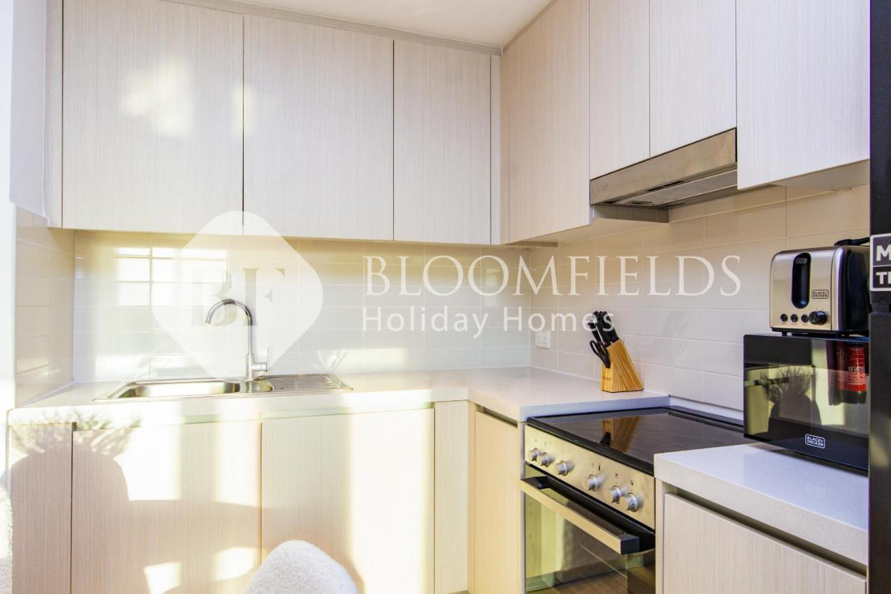 Bloomfields 1br Deluxe in Water Edge - 3
