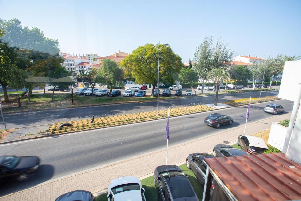 Go4Portugal - Solaina - Modern Condo with AC and Private Balcony - 5