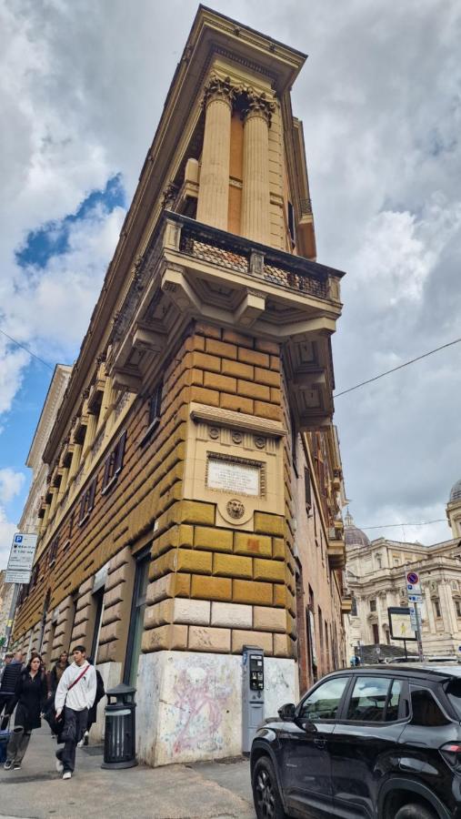 Cozy Colosseum 2BR-2BA Family Home - 5