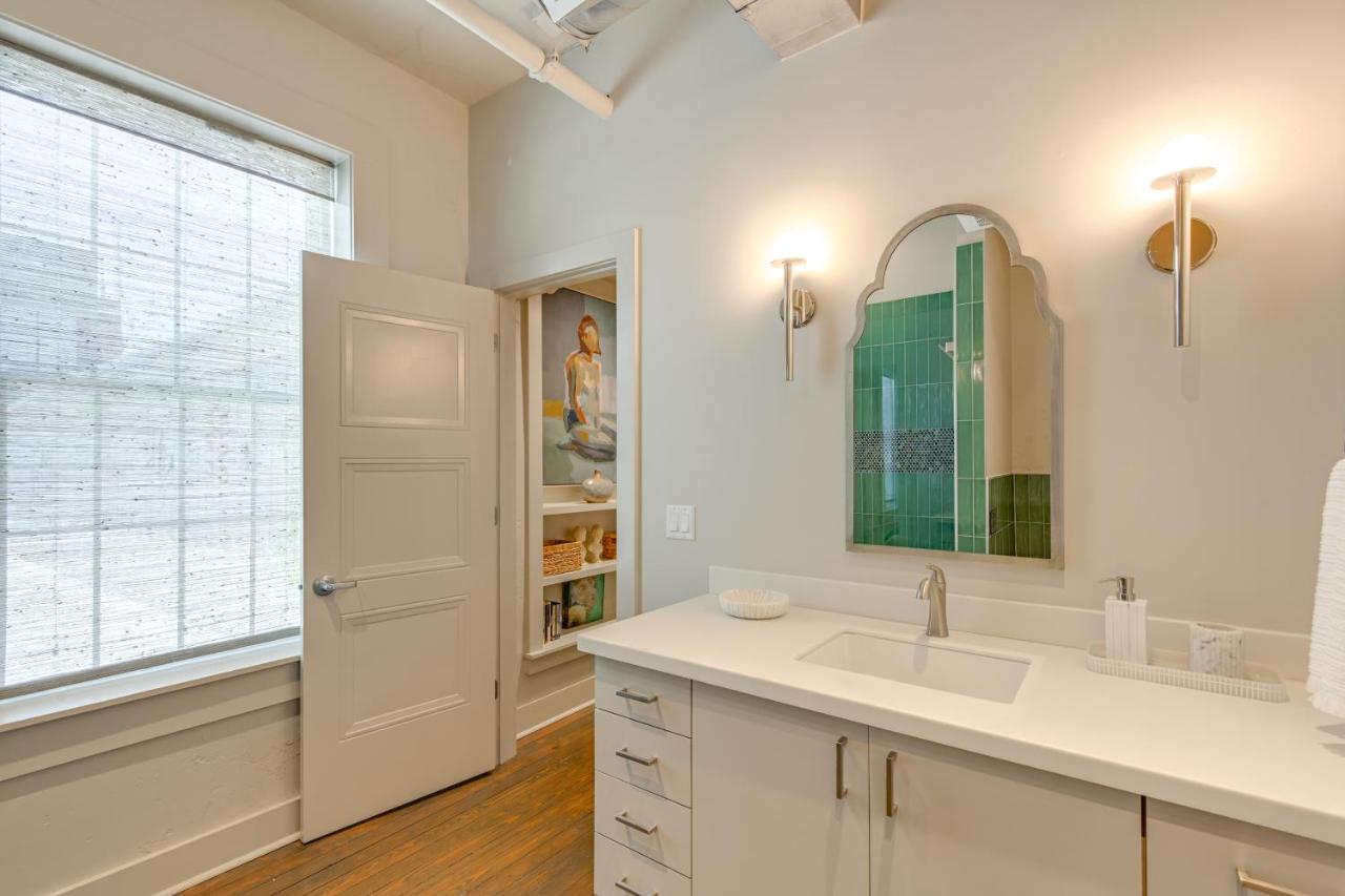 Walk to Vanderbilt Eclectic Apt in Nashville - 3