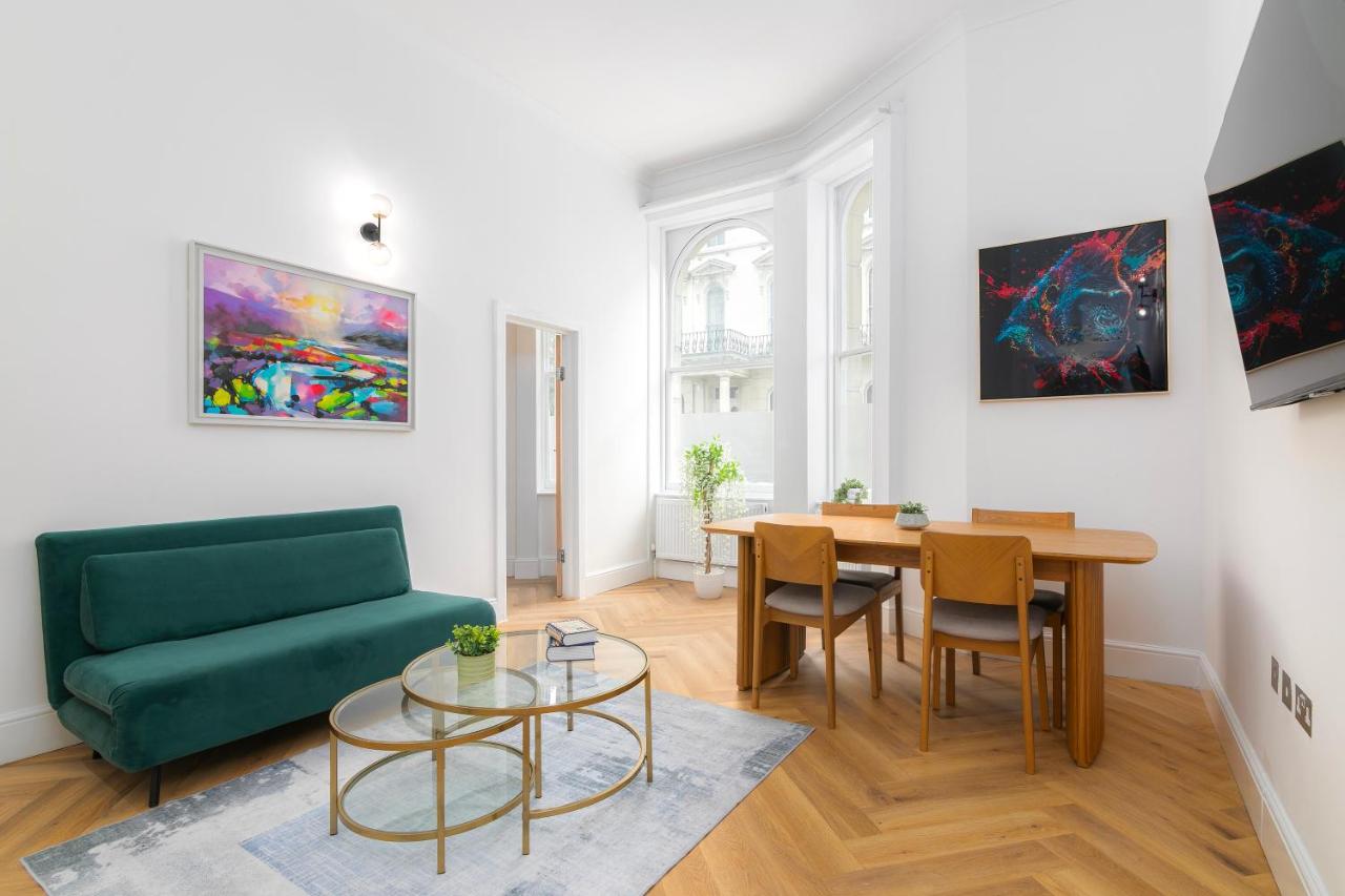 Kensington Apartments - 4