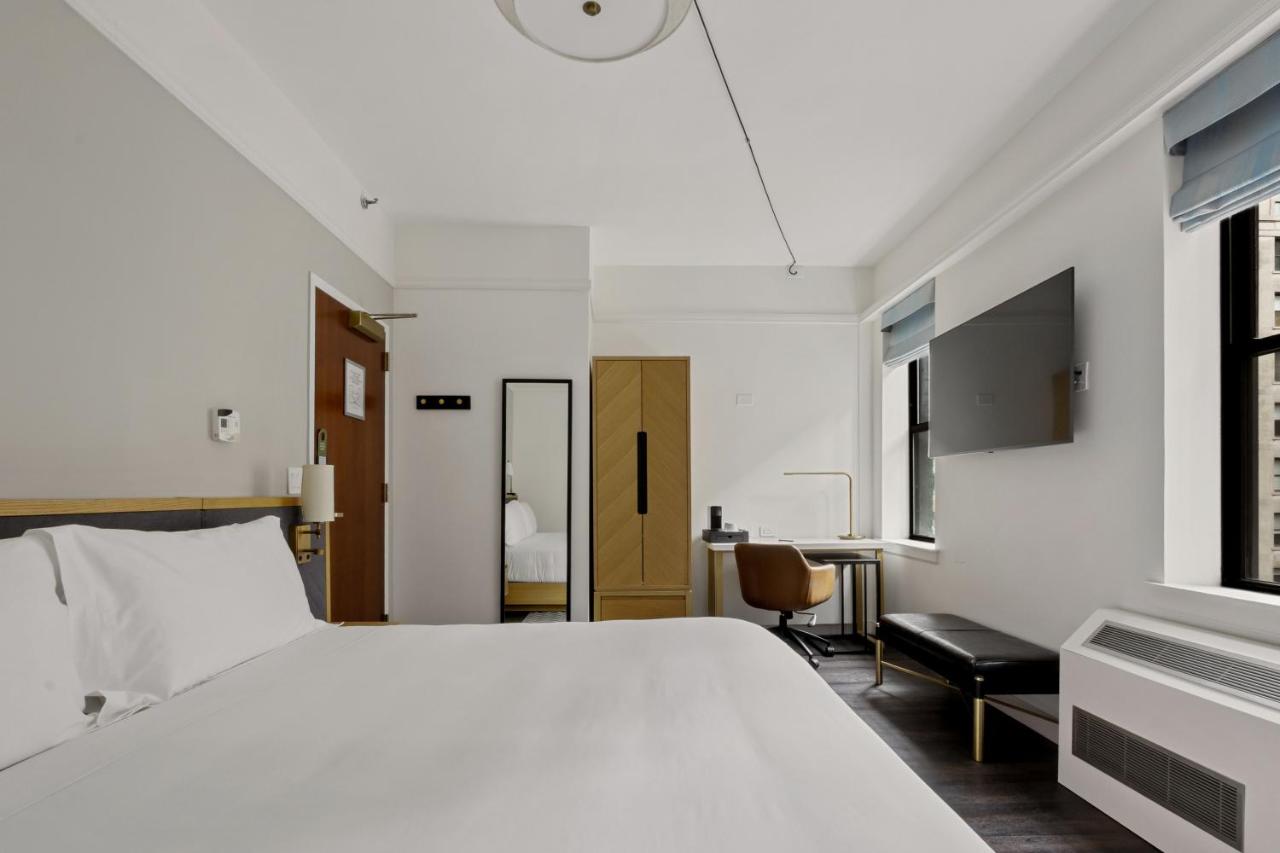 Newly Renovated Rooms at Club Quarters Hotel Times Square, New York - 5