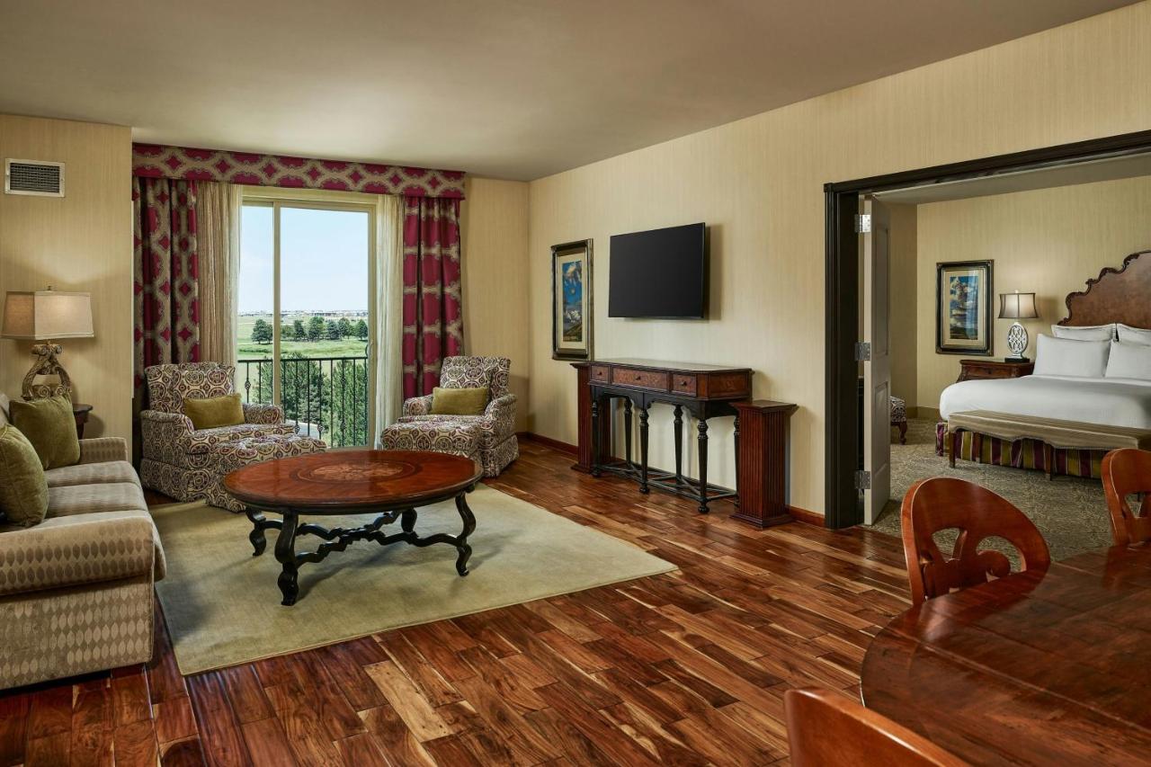 Woolley's Classic Suites — photo 17
