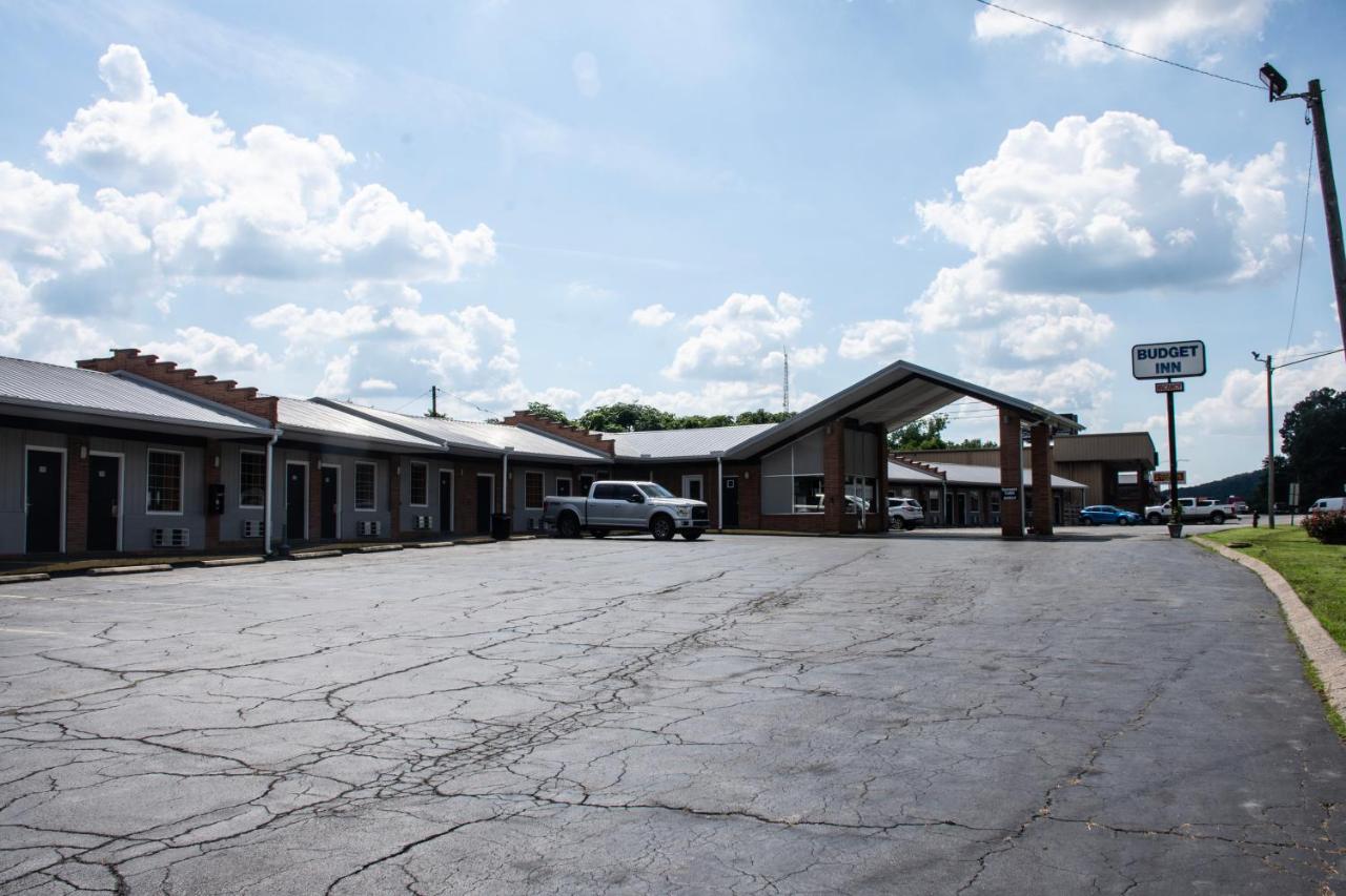 Budget Inn — photo 20