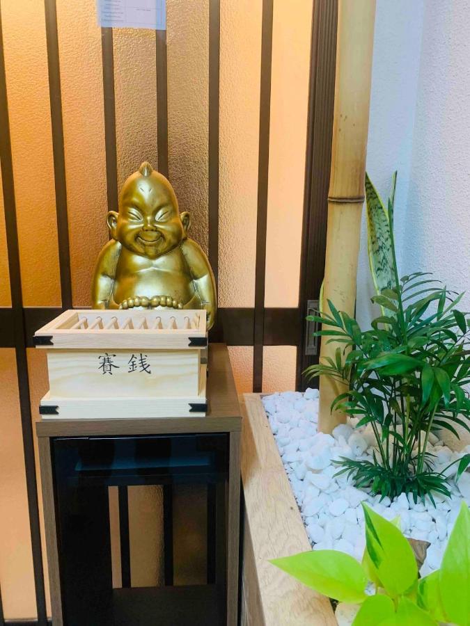 4LDK 142m2 7 min walk from Namba Station, Dotonbori, Shinsaibashi access