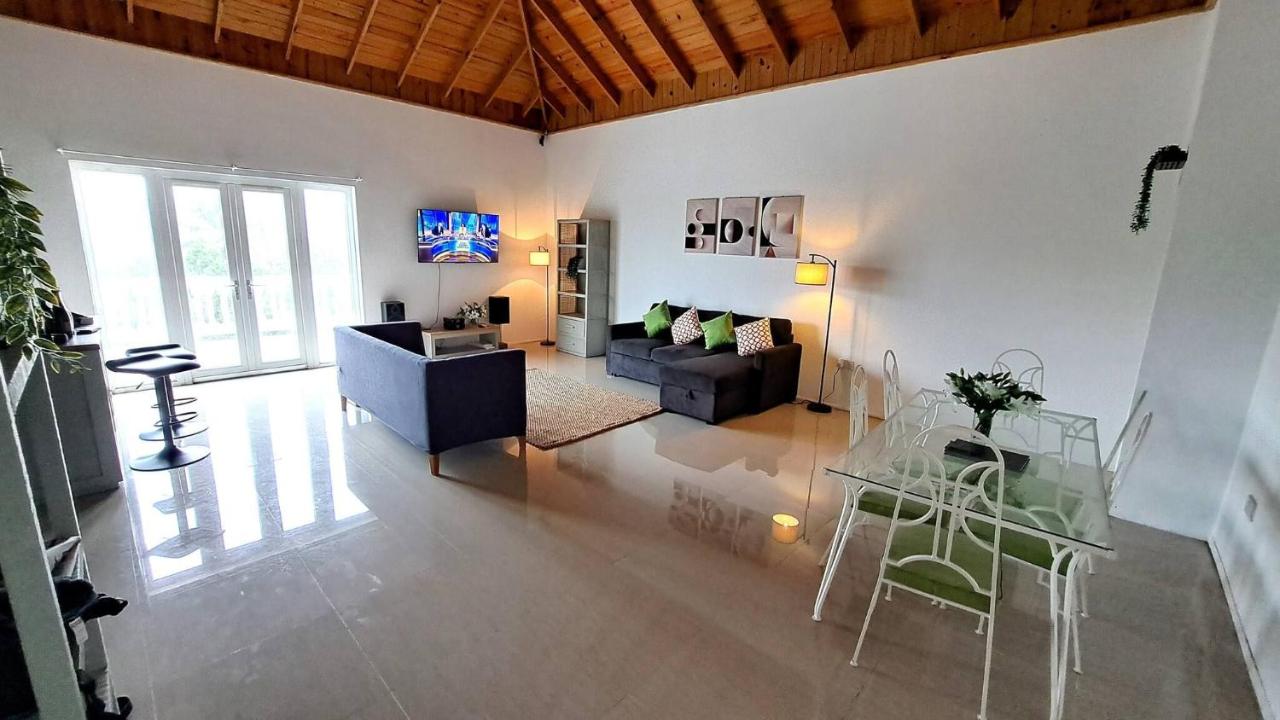 Montego Bay - Hillside Retreat