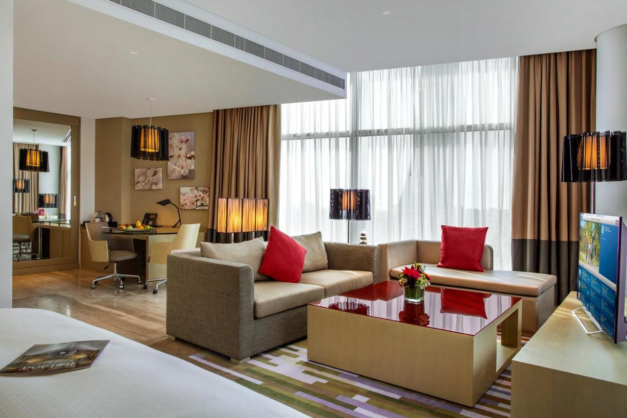 Downtown Rotana photo