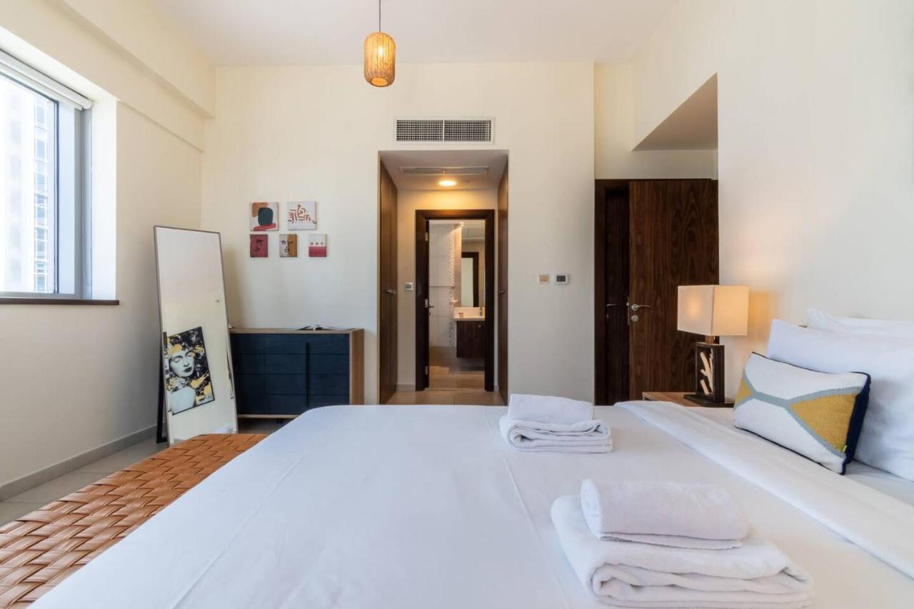 Scenic 2 Bedroom Apartment - Downtown Business Bay - 3