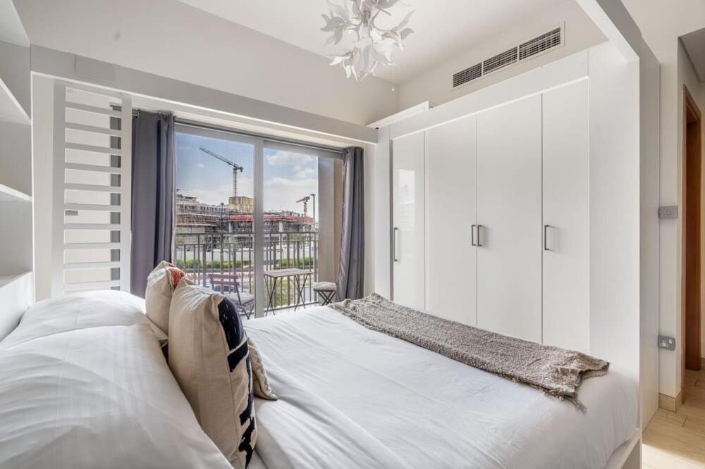 Luxury Studio Apartment - 2