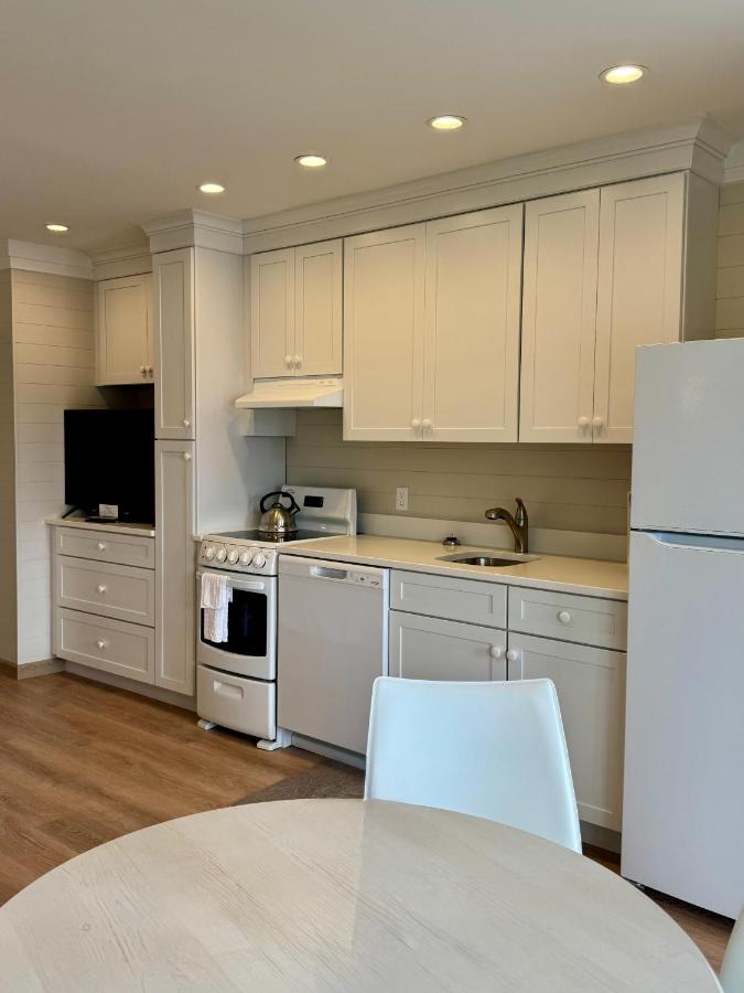 Hartman's Briney Breezes Beach Resort — photo 19