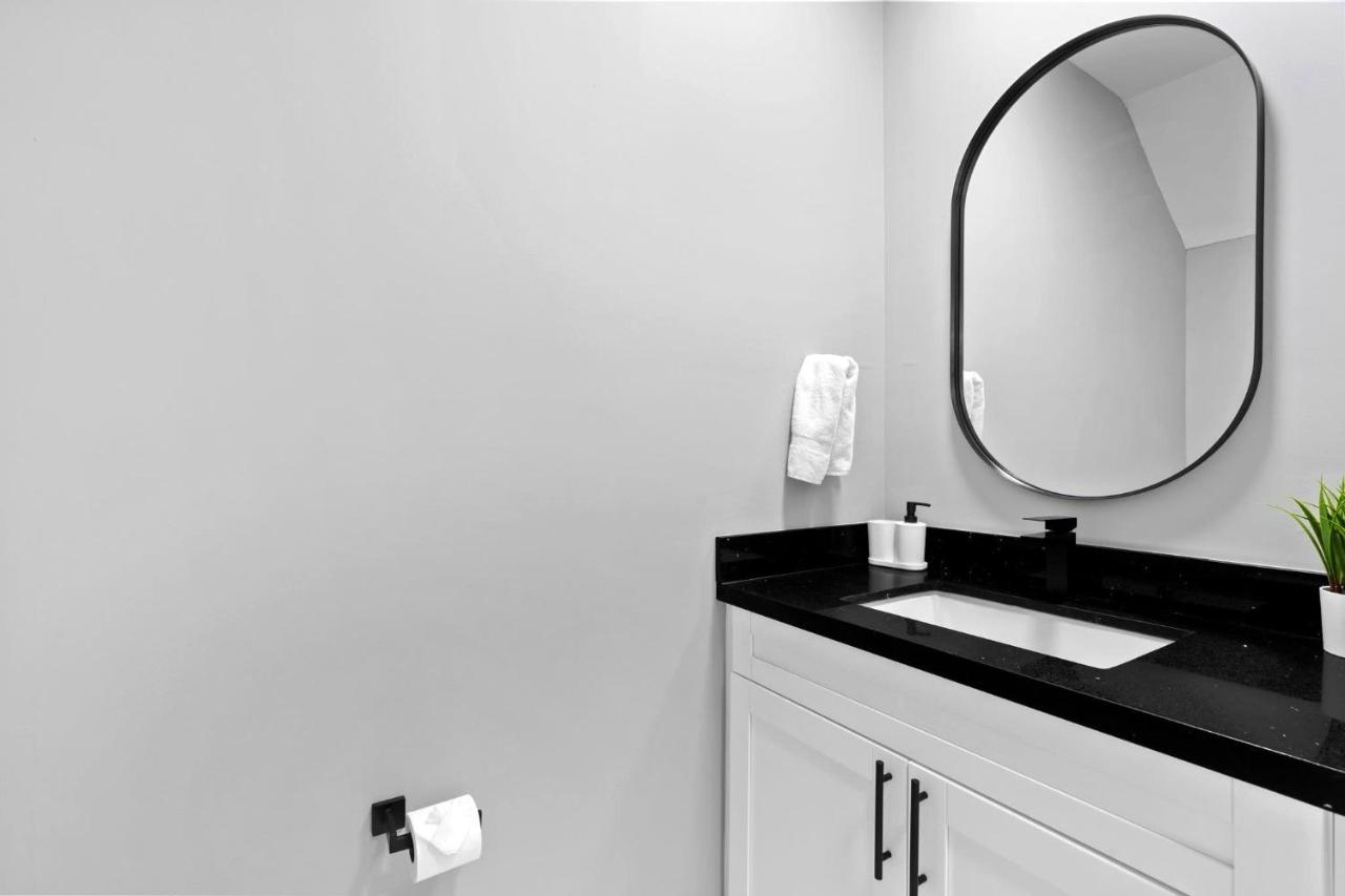 Family-Friendly Apt in Miami - Sleeps 4, Near Everything - 4