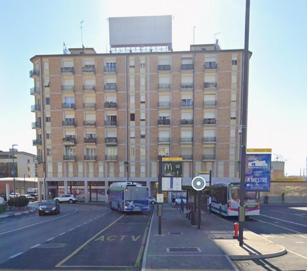 Beliy Hostel Mestre - 3