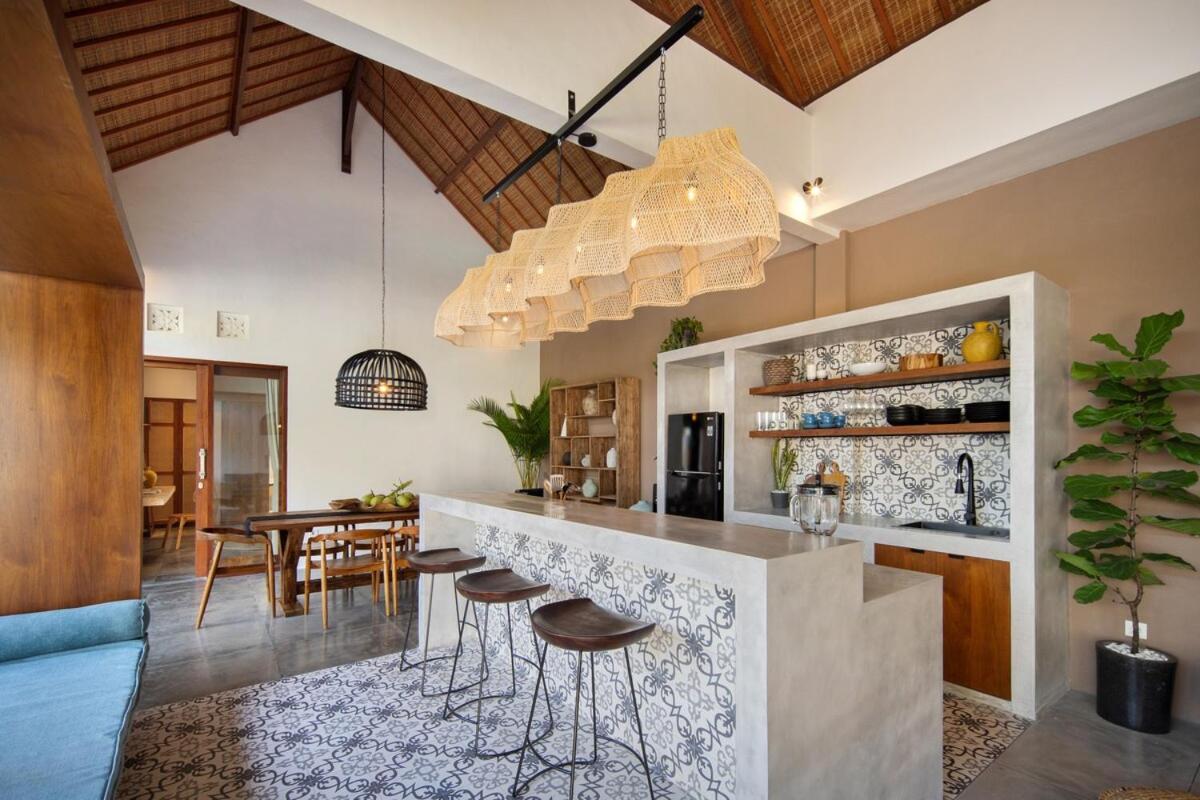 Gorgeous 6 beds, 14 pax in the heart of Seminyak - 5