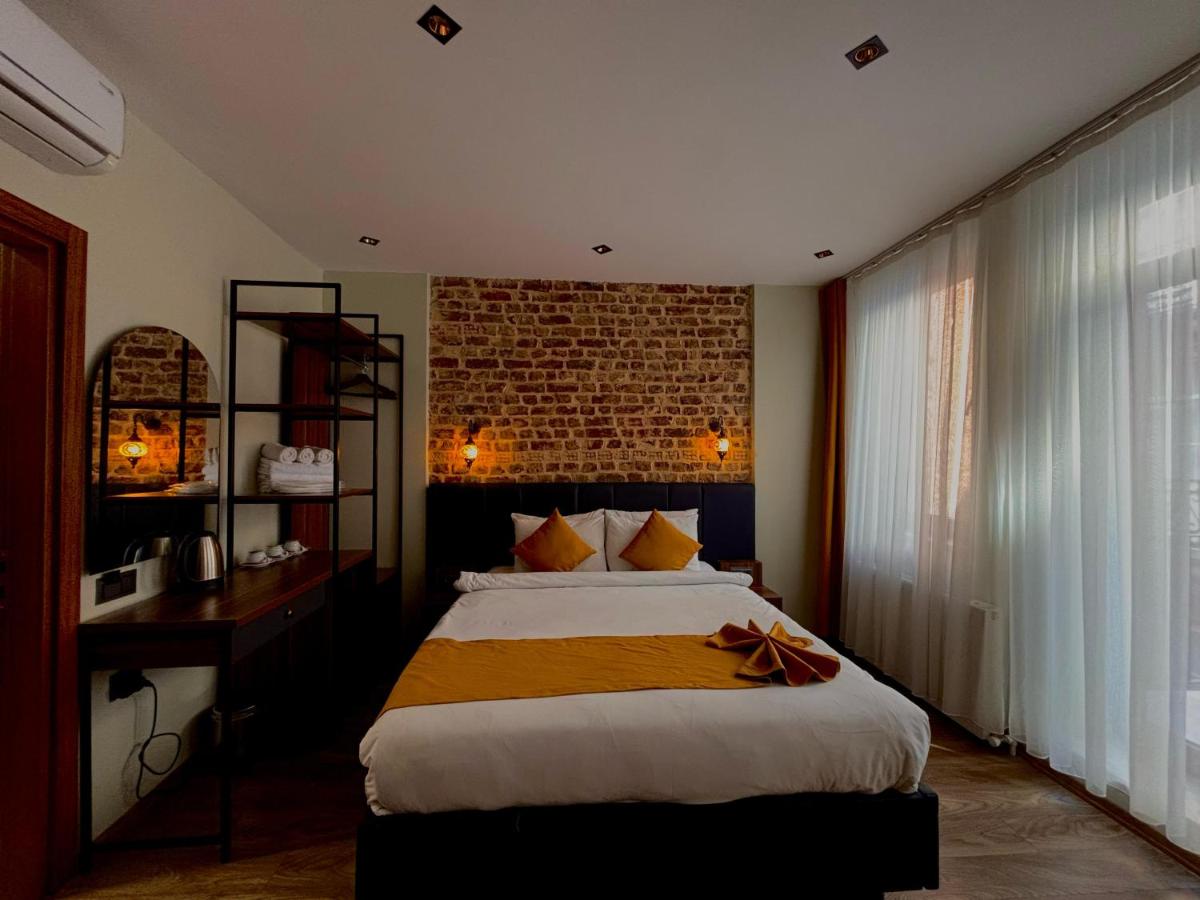 Galata Calm Tale Hotel - 2