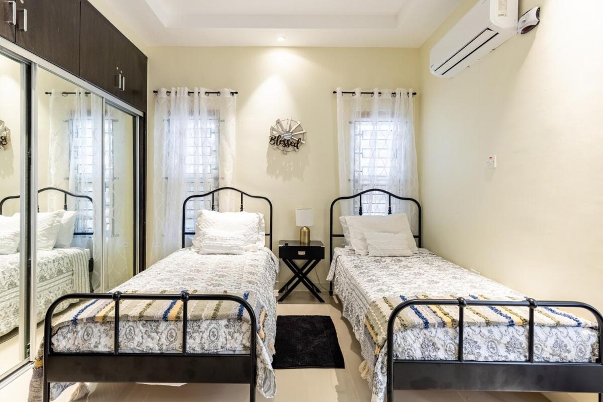 Villa La Rosa at Pyramid Point, Ocho Rios - 4