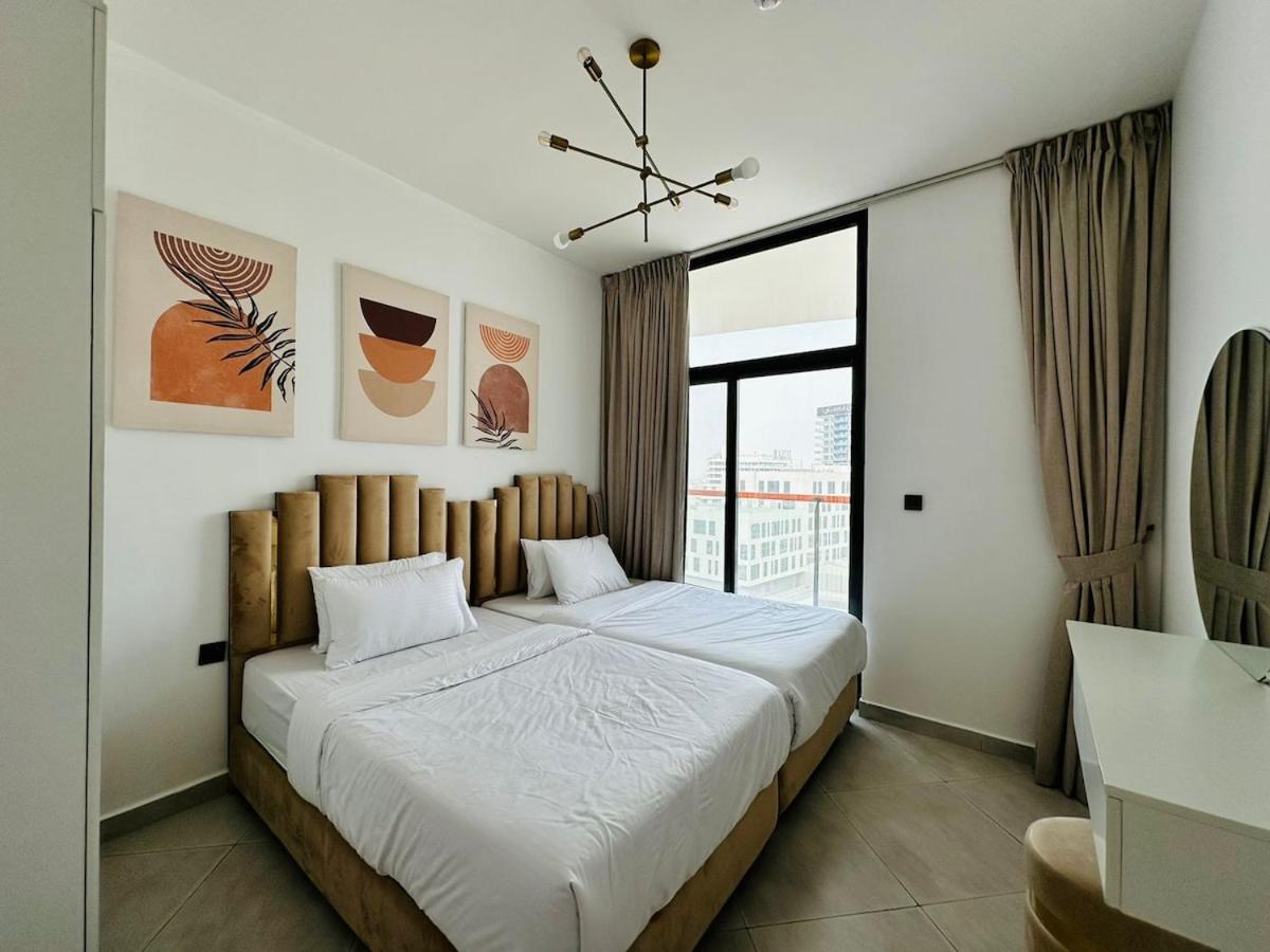 Fully Furnished and High Floor Unit in Al Jaddaf - 2